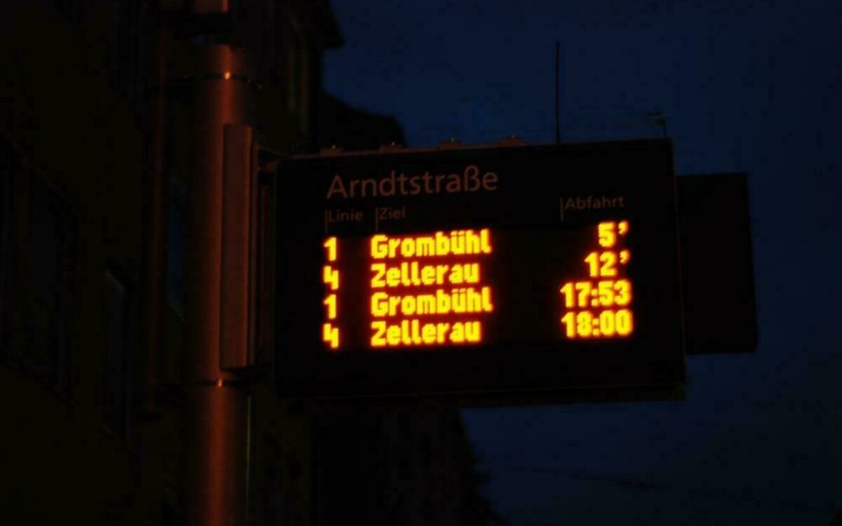 1605625352fahrplan haltestelle strarenbahn fh 1605625352fahrplan haltestelle strarenbahn fh